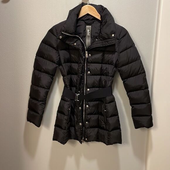 Add Down woman’s black puffer coat - Picture 2 of 8